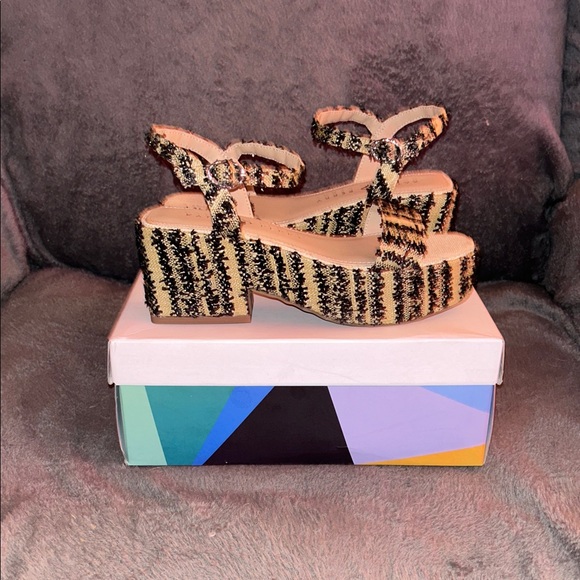 Katy Perry Collections Shoes - Stylish Black and Gold Women's Platform Sandals
